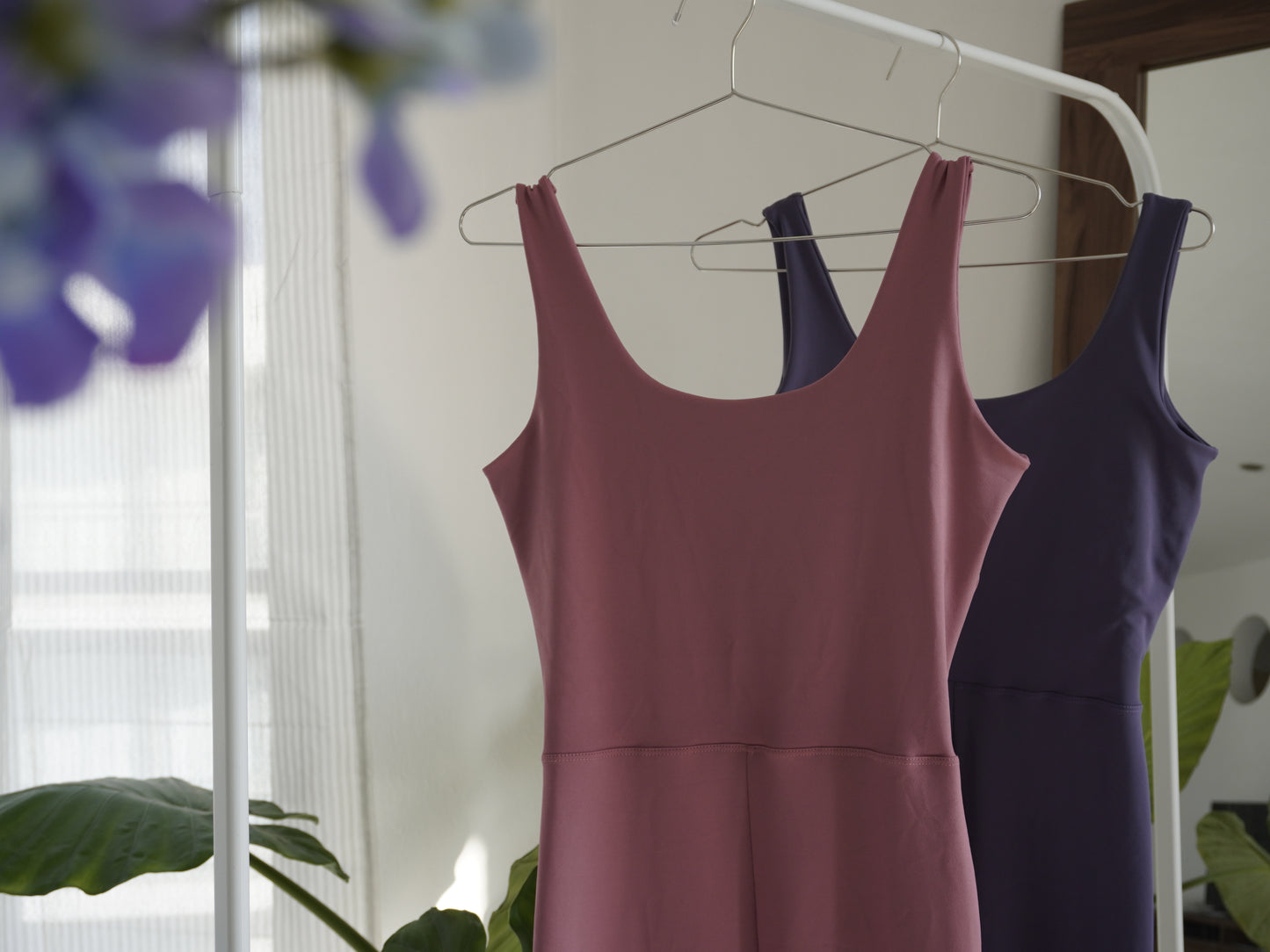 Jumpsuit Gemini acampanado rosa y morado